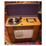 Antique Radiogram